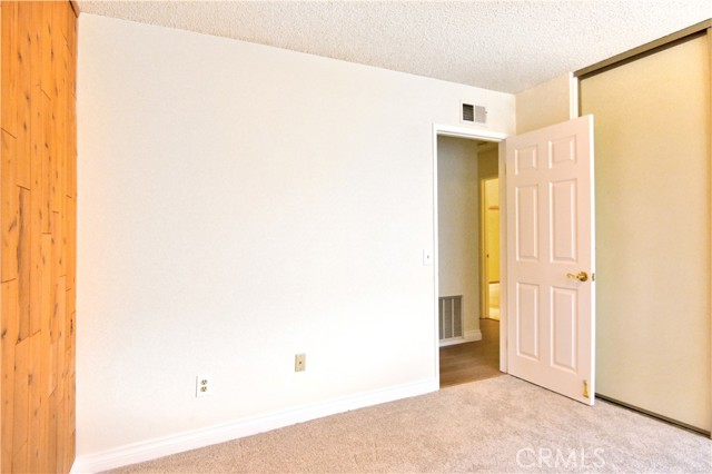 Detail Gallery Image 20 of 26 For 21849 Peppercorn Dr, Saugus,  CA 91350 - 3 Beds | 2 Baths