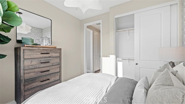 Detail Gallery Image 23 of 39 For 924 Chinon, Irvine,  CA 92618 - 4 Beds | 3/1 Baths