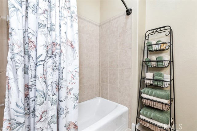 Detail Gallery Image 28 of 46 For 802 Oxen St, Paso Robles,  CA 93446 - 4 Beds | 3 Baths