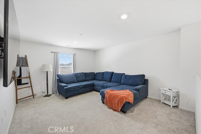 Detail Gallery Image 28 of 43 For 29168 Cahill Ct, Winchester,  CA 92596 - 5 Beds | 2/1 Baths