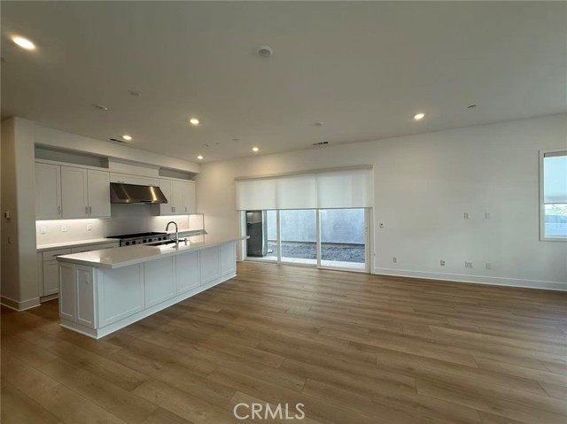 177 Sawbuck, Irvine CA: https://media.crmls.org/medias/177f0a62-b02b-4927-b704-cb8672720446.jpg