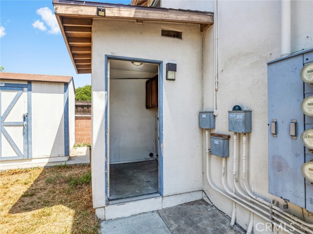 Detail Gallery Image 4 of 69 For 779 E Columbia Ave, Pomona,  CA 91767 - – Beds | – Baths