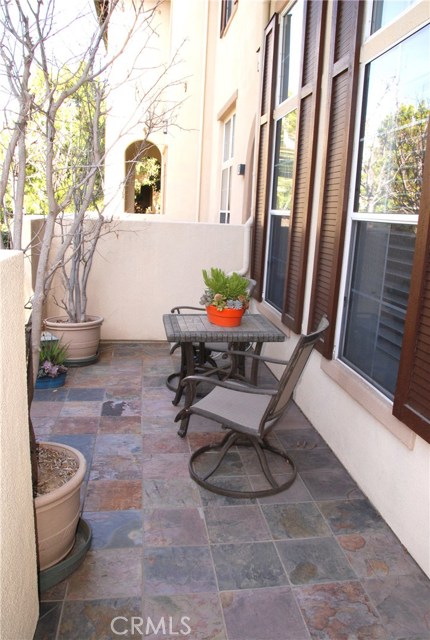Detail Gallery Image 4 of 29 For 10 Bonsall, Irvine,  CA 92602 - 2 Beds | 2/1 Baths