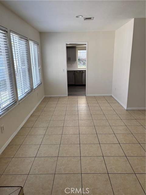 Detail Gallery Image 8 of 15 For 9840 Mcnicholl, Riverside,  CA 92503 - 4 Beds | 2 Baths