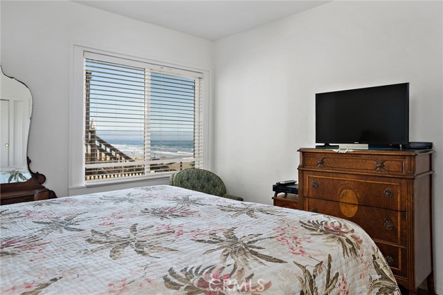 2670 Studio Drive, Cayucos CA: https://media.crmls.org/medias/1780cd77-8d7a-41fa-9ccc-feaf5b32613a.jpg