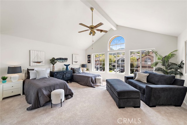 Image 19 of 65 For 21251 Hillgate Circle