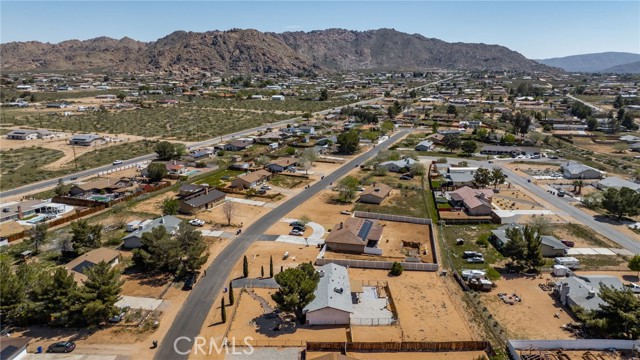 Detail Gallery Image 34 of 38 For 16737 Pauhaska Rd, Apple Valley,  CA 92307 - 3 Beds | 2 Baths