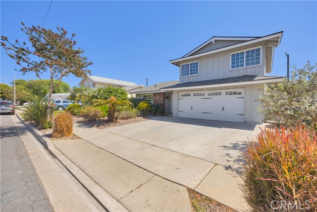 4322 Fontainbleau Avenue, Cypress CA: https://media.crmls.org/medias/178233b5-a233-4b5d-9a9c-67b7c07d679c.jpg