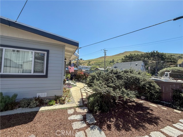 Detail Gallery Image 19 of 22 For 265 Old Creek Rd, Cayucos,  CA 93430 - 2 Beds | 1 Baths