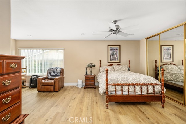property-img