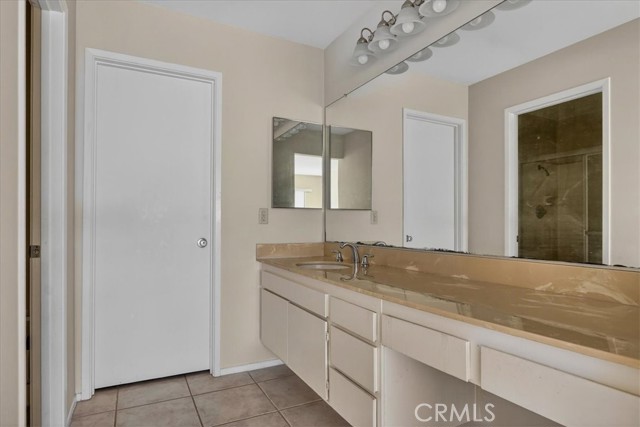 Detail Gallery Image 9 of 14 For 25 Dogwood, Irvine,  CA 92612 - 2 Beds | 2 Baths