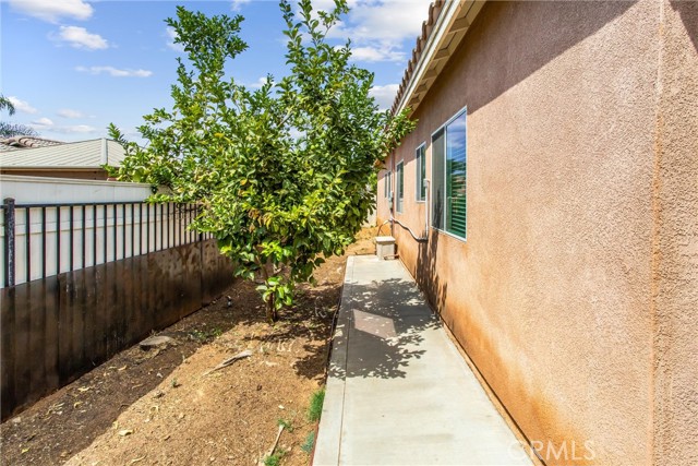 Detail Gallery Image 48 of 51 For 35525 Lynfall St, Yucaipa,  CA 92399 - 4 Beds | 2/1 Baths