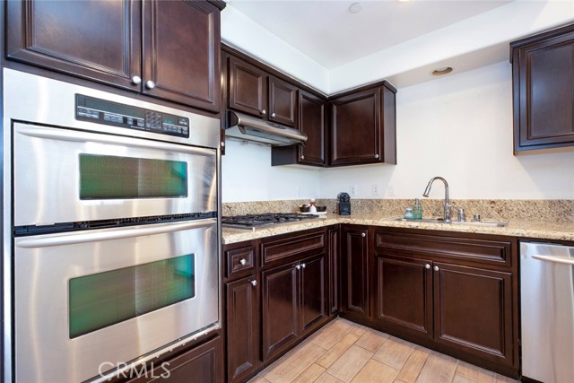 4396 Tradewinds Drive photo 8