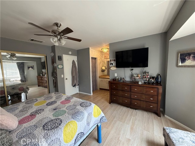 21275 Pocomoke Court, Apple Valley CA: https://media.crmls.org/medias/17847c04-6536-425c-bf10-a3555cf9b23b.jpg