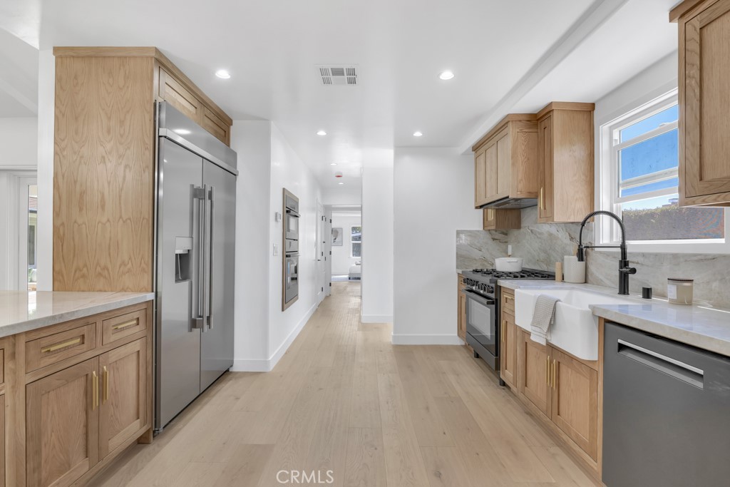 MLS #OC26196346 image #13