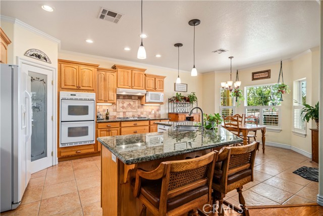 2608 Desert Rose Drive, Lancaster CA: https://media.crmls.org/medias/1785d1a7-3c47-4f21-ab17-d4dfe729fca8.jpg
