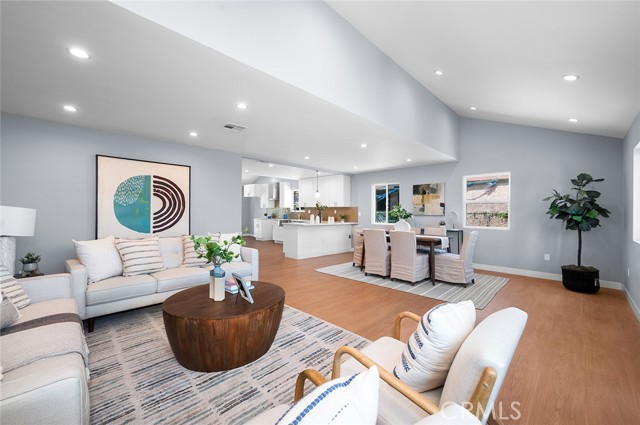1223 W 90th Street, Los Angeles CA: https://media.crmls.org/medias/17864290-bce0-4ff7-ab6e-b457a0a75181.jpg