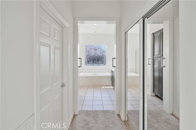 Detail Gallery Image 17 of 44 For 27976 Red Pine Ct, Valencia,  CA 91354 - 2 Beds | 3 Baths