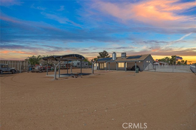 Detail Gallery Image 2 of 38 For 21141 Nandina, Apple Valley,  CA 92308 - 3 Beds | 2 Baths