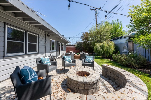 2054 Pattiz Avenue, Long Beach CA: https://media.crmls.org/medias/178718ba-8319-4bdb-99cf-d19593041689.jpg
