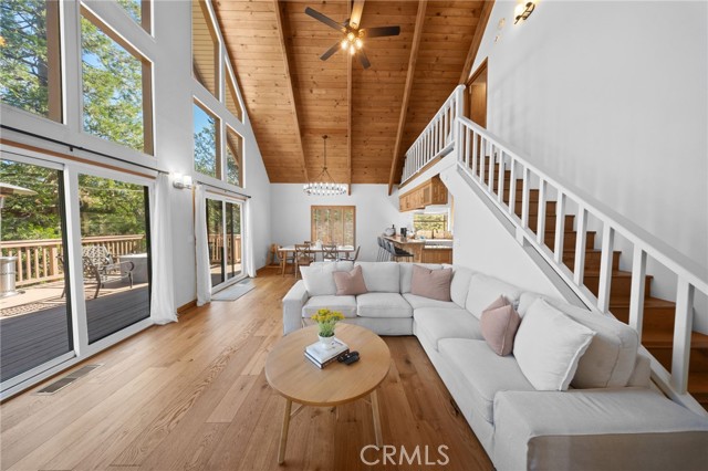 26220 Circle, Lake Arrowhead, CA 92391