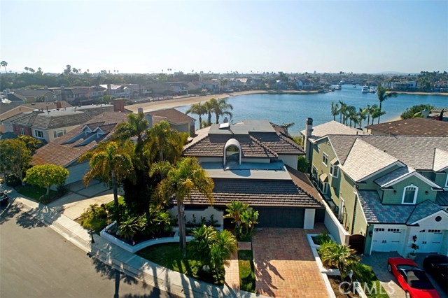 16931 Coral Cay Ln, Huntington Beach, CA 92649