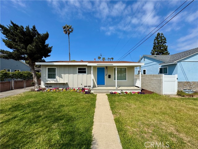 Detail Gallery Image 2 of 19 For 19219 Ronald Ave, Torrance,  CA 90503 - 3 Beds | 2 Baths