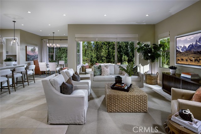 Detail Gallery Image 2 of 9 For 206 Maricopa, Irvine,  CA 92618 - 4 Beds | 2/1 Baths