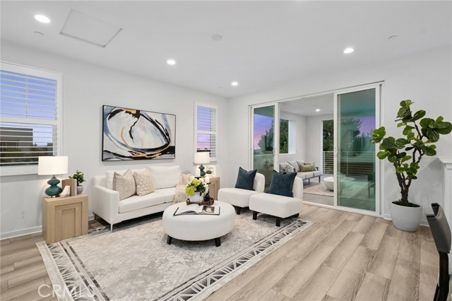 118 Modjeska, Irvine CA: https://media.crmls.org/medias/178b1149-087c-4cd3-b067-9639e8dfaa1c.jpg