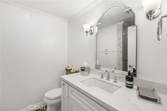 Detail Gallery Image 16 of 44 For 1851 Tamerlane Dr, Glendale,  CA 91208 - 4 Beds | 3 Baths