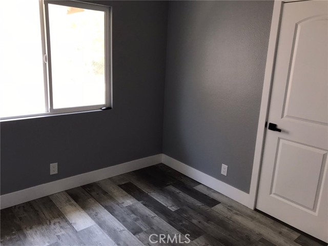 26734 Caravan Cir, Corona CA: https://media.crmls.org/medias/178b9ffc-2d3a-4a5a-844a-3782592b2fa3.jpg