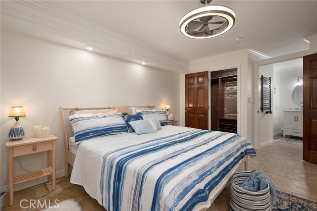 565 Esplanade, Redondo Beach, California 90277, 1 Bedroom Bedrooms, ,Residential,Sold,Esplanade,SB21248131