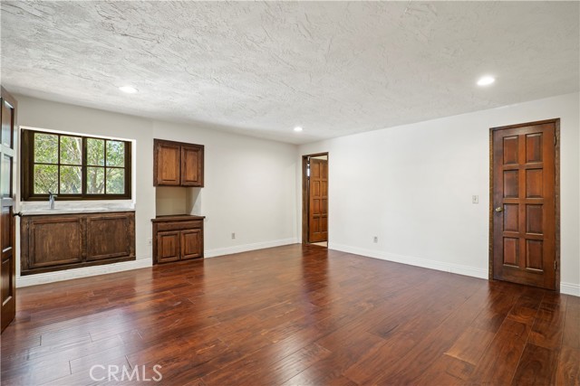 Detail Gallery Image 15 of 39 For 14 Appaloosa Ln, Bell Canyon,  CA 91307 - 6 Beds | 5/1 Baths