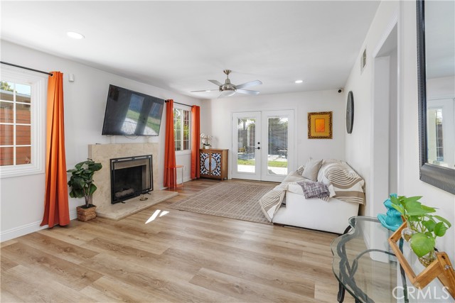 Detail Gallery Image 3 of 39 For 10480 Bryan St, Riverside,  CA 92505 - 3 Beds | 2 Baths