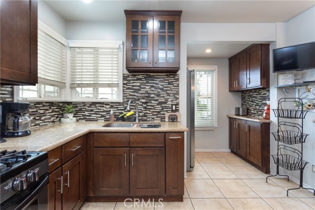 Detail Gallery Image 10 of 28 For 7412 Lindsey Ave., Pico Rivera,  CA 90660 - 2 Beds | 1 Baths