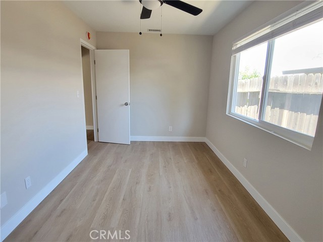 Detail Gallery Image 15 of 15 For 15475 Shadow Mountain Ln, Lake Elsinore,  CA 92530 - 3 Beds | 2 Baths