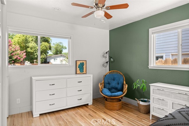 571 Redwood Way, Chico CA: https://media.crmls.org/medias/178f15af-1422-4cf7-b21f-7ca0c3d76813.jpg