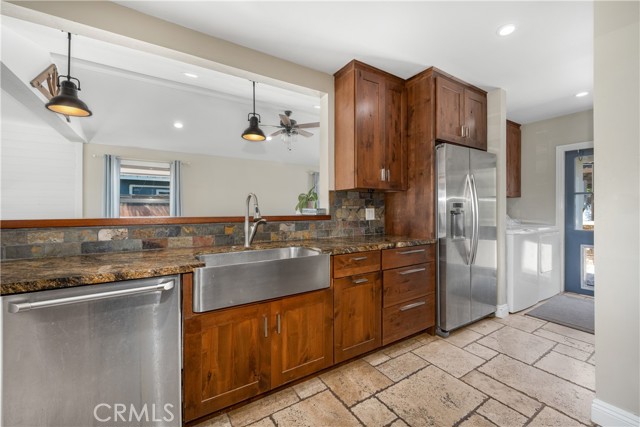 Detail Gallery Image 16 of 72 For 2731 N Rutgers Ave, Long Beach,  CA 90815 - 3 Beds | 2 Baths