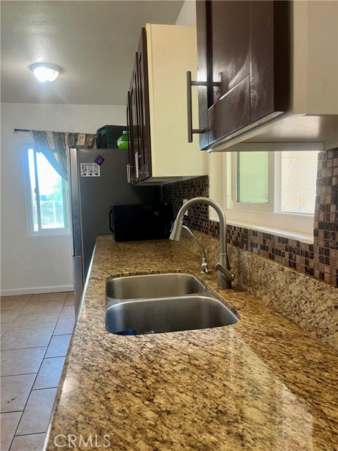 5617 29TH Street, Jurupa Valley CA: https://media.crmls.org/medias/178f65f1-ec3c-4ac9-80d6-47991d45a5aa.jpg