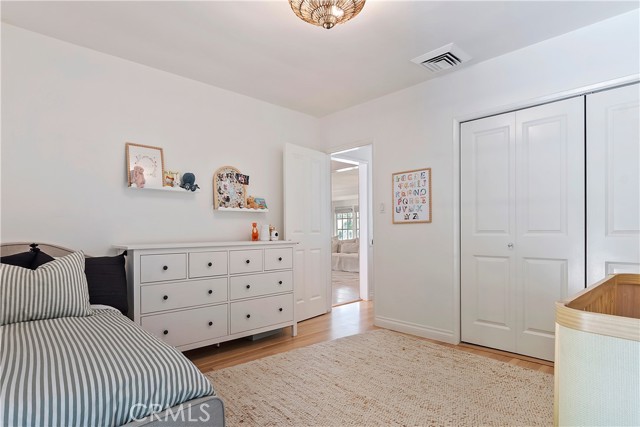 4634 Nagle Avenue, Sherman Oaks CA: https://media.crmls.org/medias/178f7507-0ca5-4dfd-9a72-8f93b5bdce4f.jpg