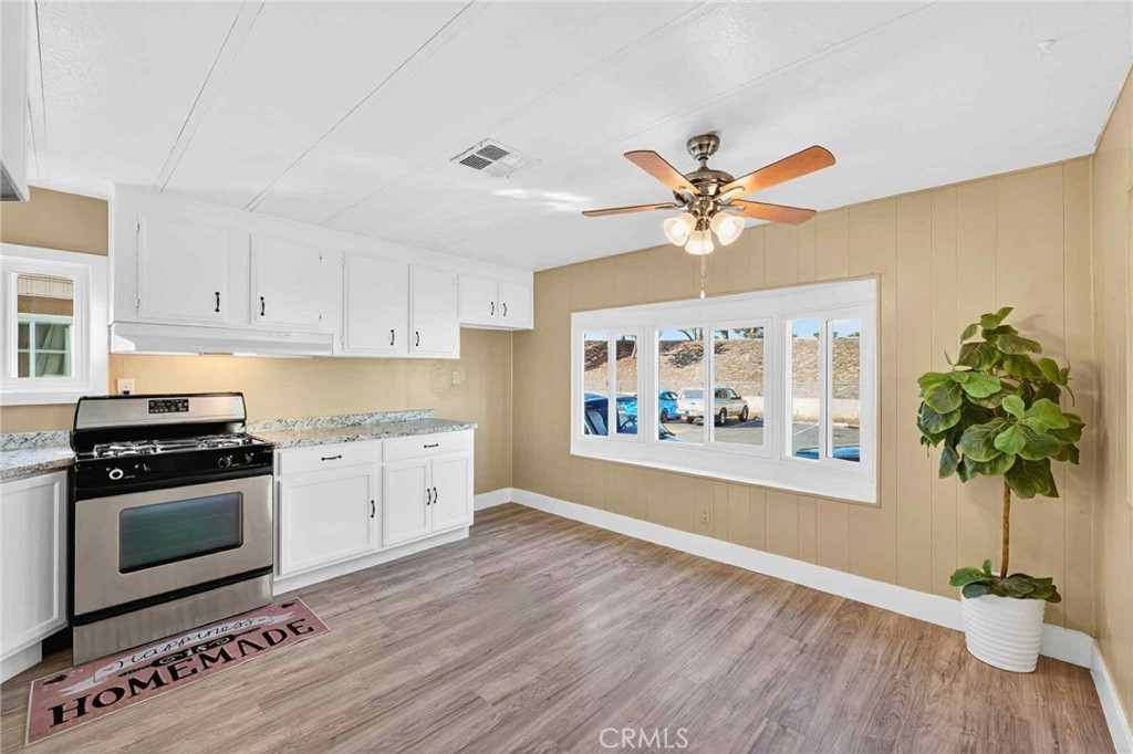 MLS #DW25240713 image #10