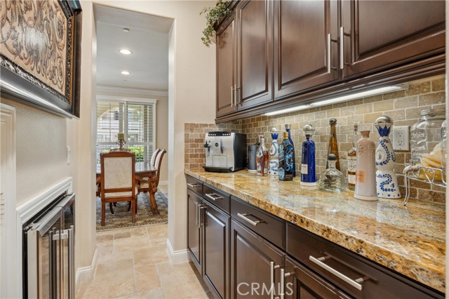 8356 Noelle Drive, Huntington Beach CA: https://media.crmls.org/medias/17916efd-0df0-4421-96d9-ae01cf440900.jpg