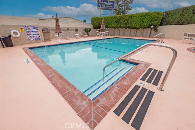 Detail Gallery Image 41 of 47 For 11730 Whittier Bld #40,  Whittier,  CA 90601 - 2 Beds | 2 Baths