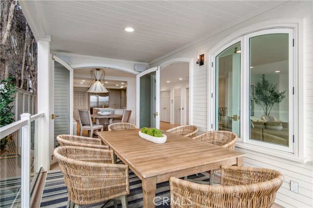 Detail Gallery Image 18 of 51 For 250 Poppy Ave, Corona Del Mar,  CA 92625 - 4 Beds | 3/1 Baths