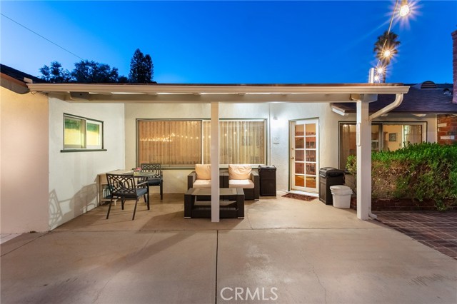 Detail Gallery Image 31 of 36 For 17040 Community St, –,  CA 91325 - 4 Beds | 3 Baths