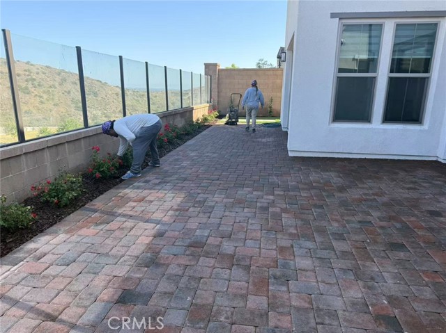 118 Mossvine, Irvine CA: https://media.crmls.org/medias/1793a0e0-a1f8-466c-833e-f7d438318faf.jpg