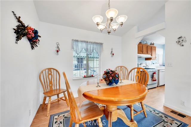 Detail Gallery Image 10 of 20 For 27701 Murrieta Rd #206,  Menifee,  CA 92586 - 2 Beds | 2 Baths