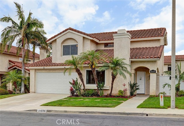 MLS# OC23098636