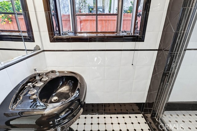 2141 Ronsard Road, Rancho Palos Verdes, California 90275, 3 Bedrooms Bedrooms, ,1 BathroomBathrooms,Residential,For Sale,Ronsard,SB26073950