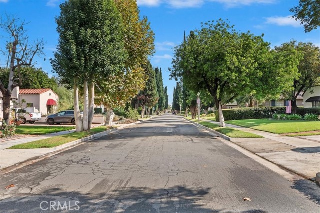 Detail Gallery Image 6 of 38 For 3630 Castle Reagh, Riverside,  CA 92506 - 3 Beds | 2/1 Baths